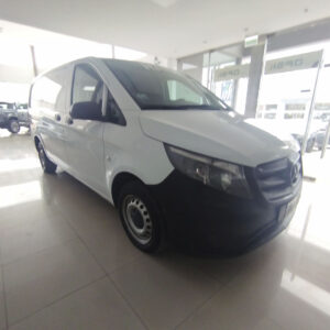 Mercedes-Benz VITO 111 CDI FURGON V1 AA 2016 - LOX AUTOS SALTA JUJUY TUCUMAN FIAT FADUA (2)