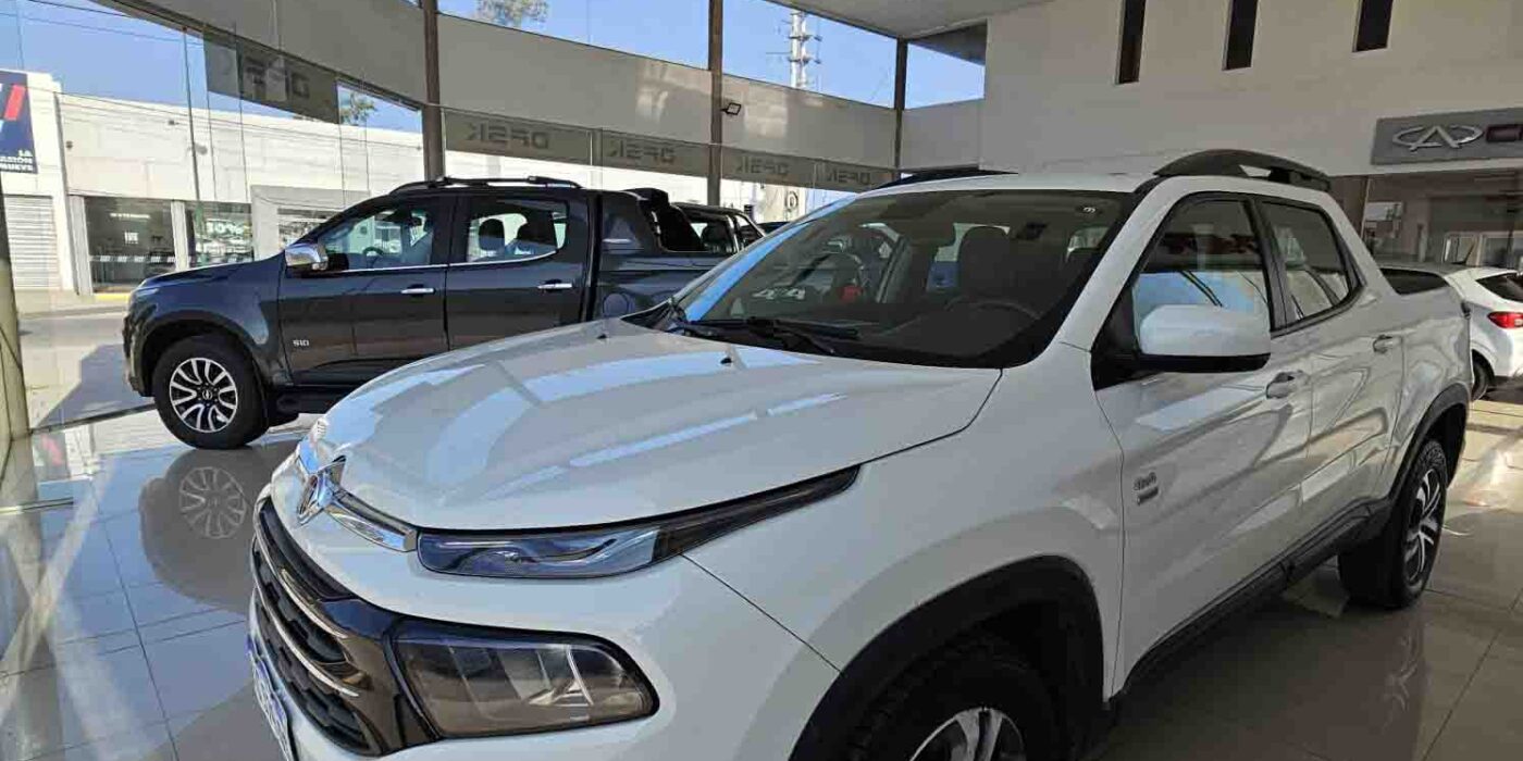 Fiat Toro 2.0 Freedom 4X4 At 2018 - LOX AUTOS SALTA JUJUY TUCUMAN FADUA (1)