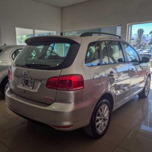 VOLKSWAGEN_SURAN_HIGHLINE_EMOT_1.6_LOX_AUTOS_USADOS_JUJUY_SALTA_TUCUMAN (7)