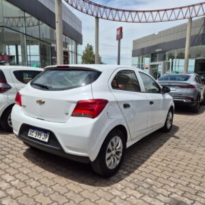 CHEVROLET_FADUA_ONIX_LT_LOX_AUTOS_USADOS_JUJUY_SALTA_TUCUMAN (7)