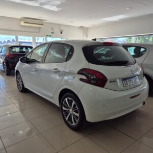 PEUGOET_FADUA_208_FELINE_LOX_AUTOS_USADOS_JUJUY_SALTA_TUCUMAN (6)