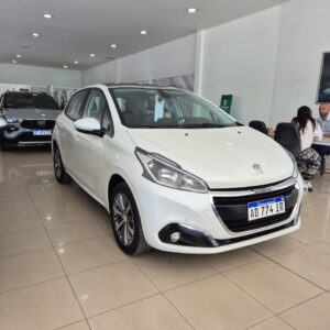 Peugeot 208 1.6 Feline