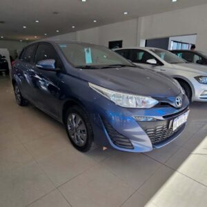 FIAT_FADUA_LOX_AUTOS_USADOS_TOYOTA_YARIS_1.5_5PTAS_XS_MT_JUJUY_SALTA_TUCUMAN (6)