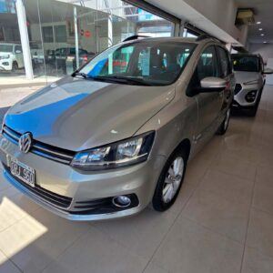 FIAT_FADUA_LOX_AUTOS_USADOS_VOLKSWAGEN_SURAN_1.6_HIGHLINE_IMOTION_AT_JUJUY_SALTA_TUCUMAN (1)