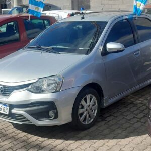 FIAT_FADUA_LOX_AUTOS_USADOS_TOYOTA_ETIOS_XLS_1.5_JUJUY_SALTA_TUCUMAN (1)